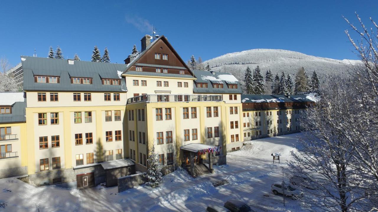 Hotel Vz Bedrichov Spindleruv Mlyn Exterior foto