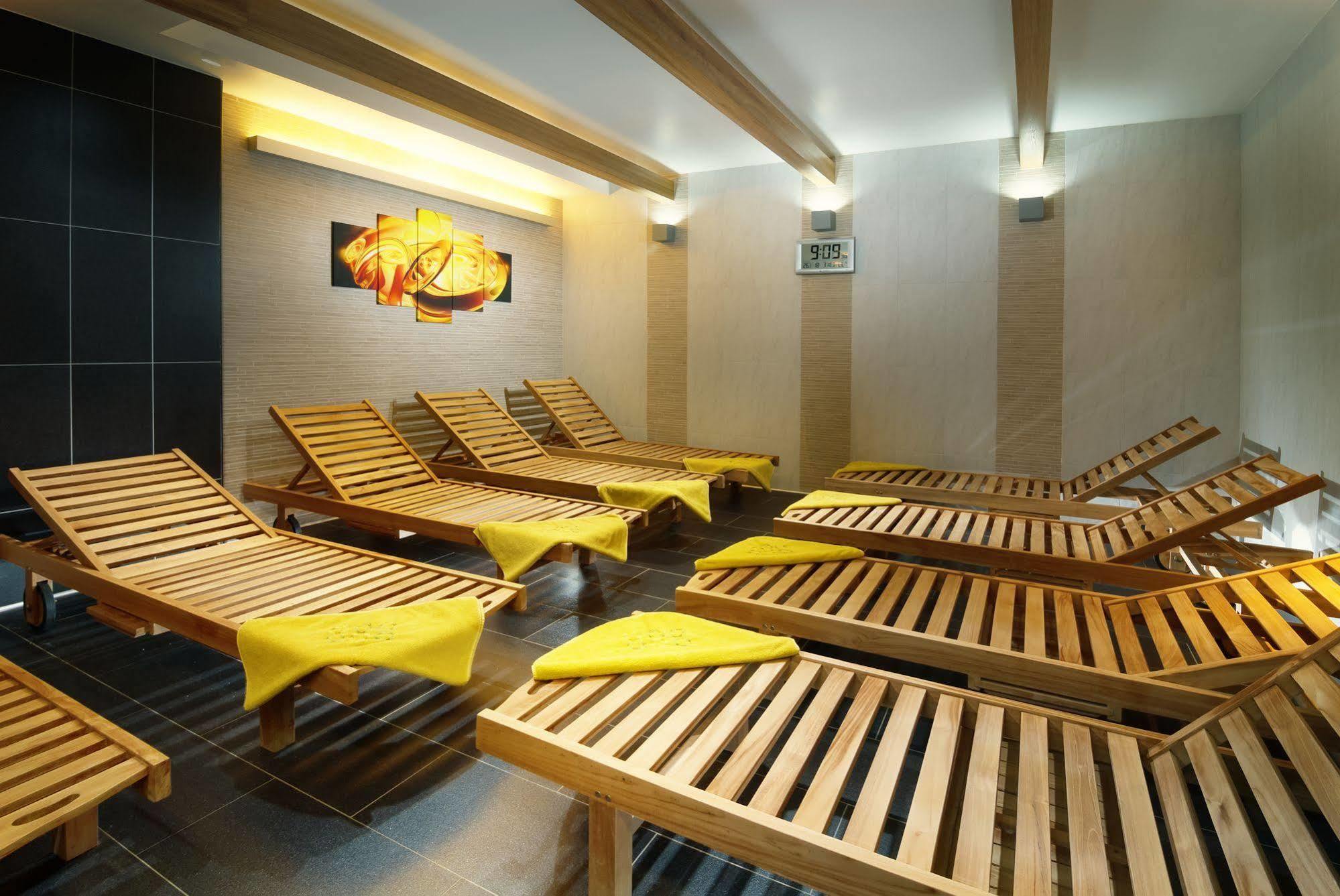 Hotel Vz Bedrichov Spindleruv Mlyn Exterior foto